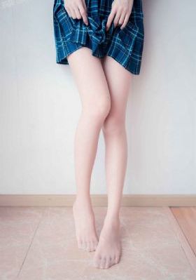 丰满多水的寡妇毛片免费看_BD英语完整版观看
