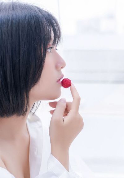 日鲁夜鲁鲁狠狠综合视频_720电影在线观看