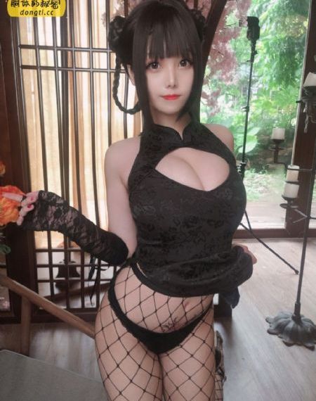 娇小萝被两个黑人用半米长小说_BD国语全集在线观看