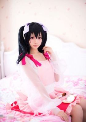 两个人看的电影在线观看剧情简介_BD英语免费高清观看