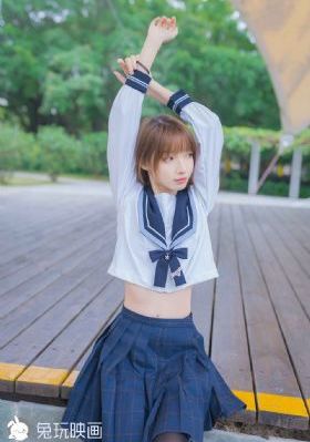 日本动漫吃奶摸下的视频_DVD免费观看电视剧