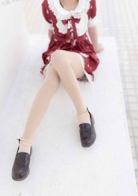 田小娥被扒开双腿进入在线看_1080韩国电影在线观看