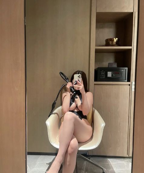 黄色三级三级_迅雷极速版下载