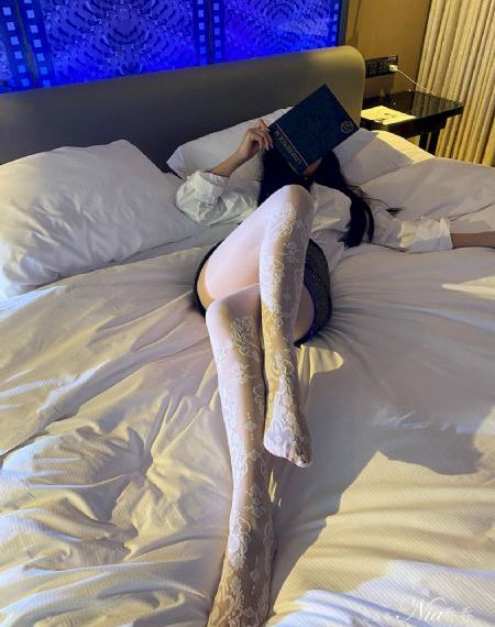 亚洲综合伊人制服丝袜美腿_在线视频免费观看