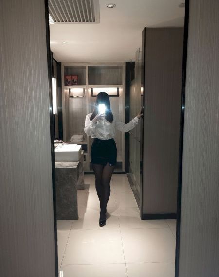 西西正版中国裸体艺术美女_BD英语在线播放