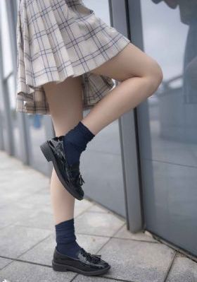 国产高清丝袜在线一区_高清手机在线看
