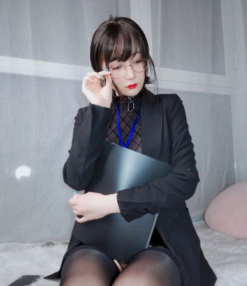 日韩国产女人一级毛卡片_BD英语电影完整版在线观看