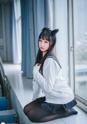 用下面把钢笔夹住写字小说_手机免费观看