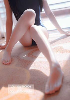 美女精品自拍一二三四_午夜伦不卡高清在线观看