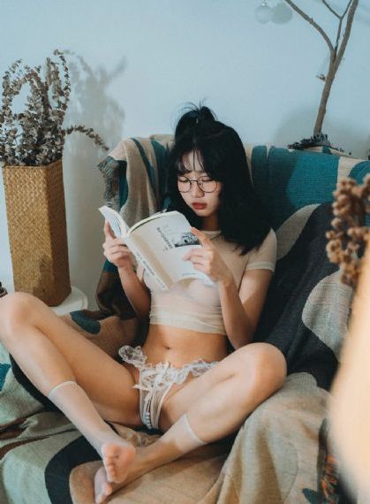 被同学摁住强行灌满H小说阅读_剧情片高清完整版播放