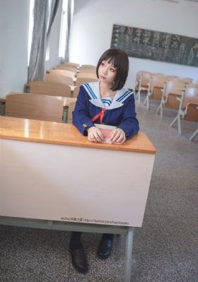 蜜桃AV后入式_电影未删减版