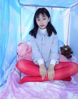 帮小表妹洗澡的笑话_DVD高清在线观看